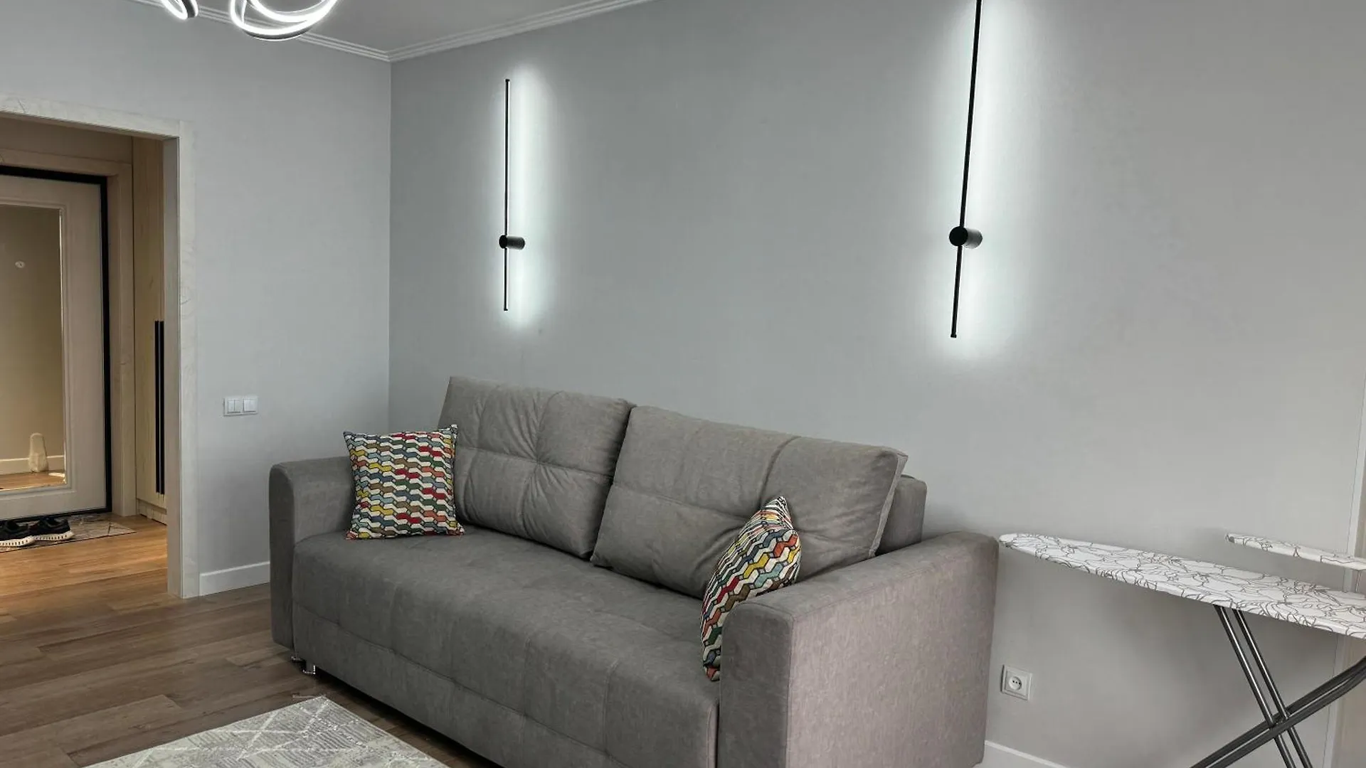 West Side Apartment Nur-Sultan  Kazakhstan