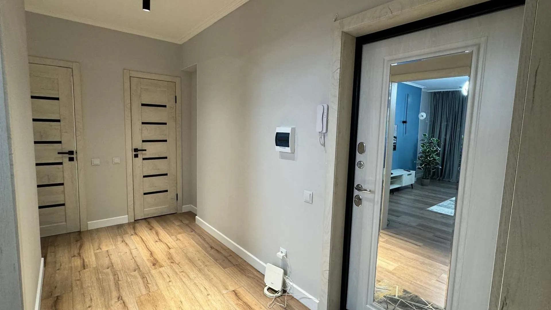West Side Apartment Nur-Sultan